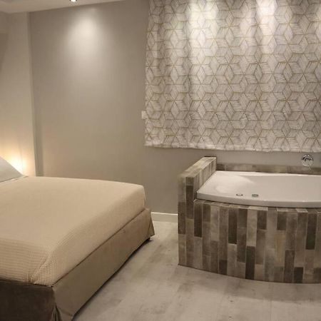 360° View Suites Tan Neápolis 外观 照片